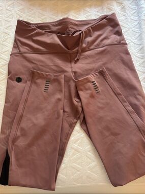 Under Armour Dusty Rose High-Waist Performance Leggings